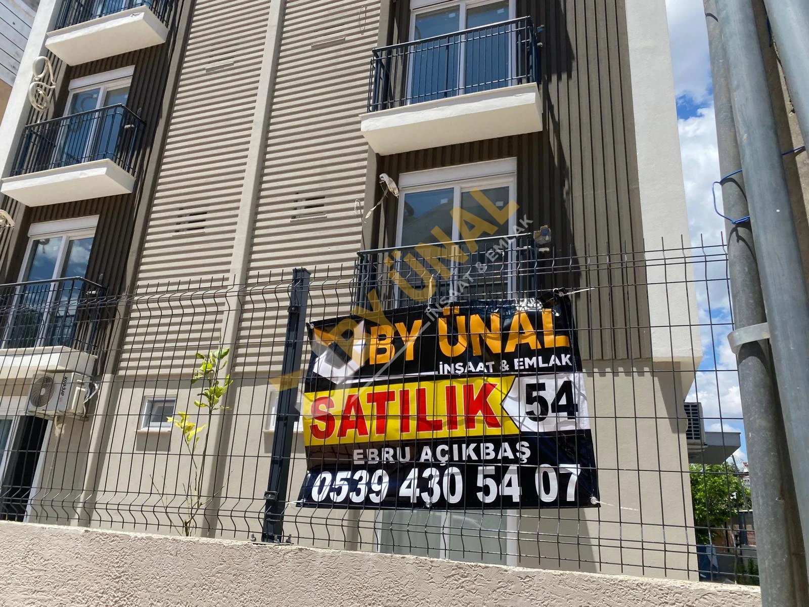 BY ÜNAL'DAN_MURATPAŞA KIZILARIK'DA KATTA SATILIK ASANSÖRLÜ SIFIR 1+1 DAİRE