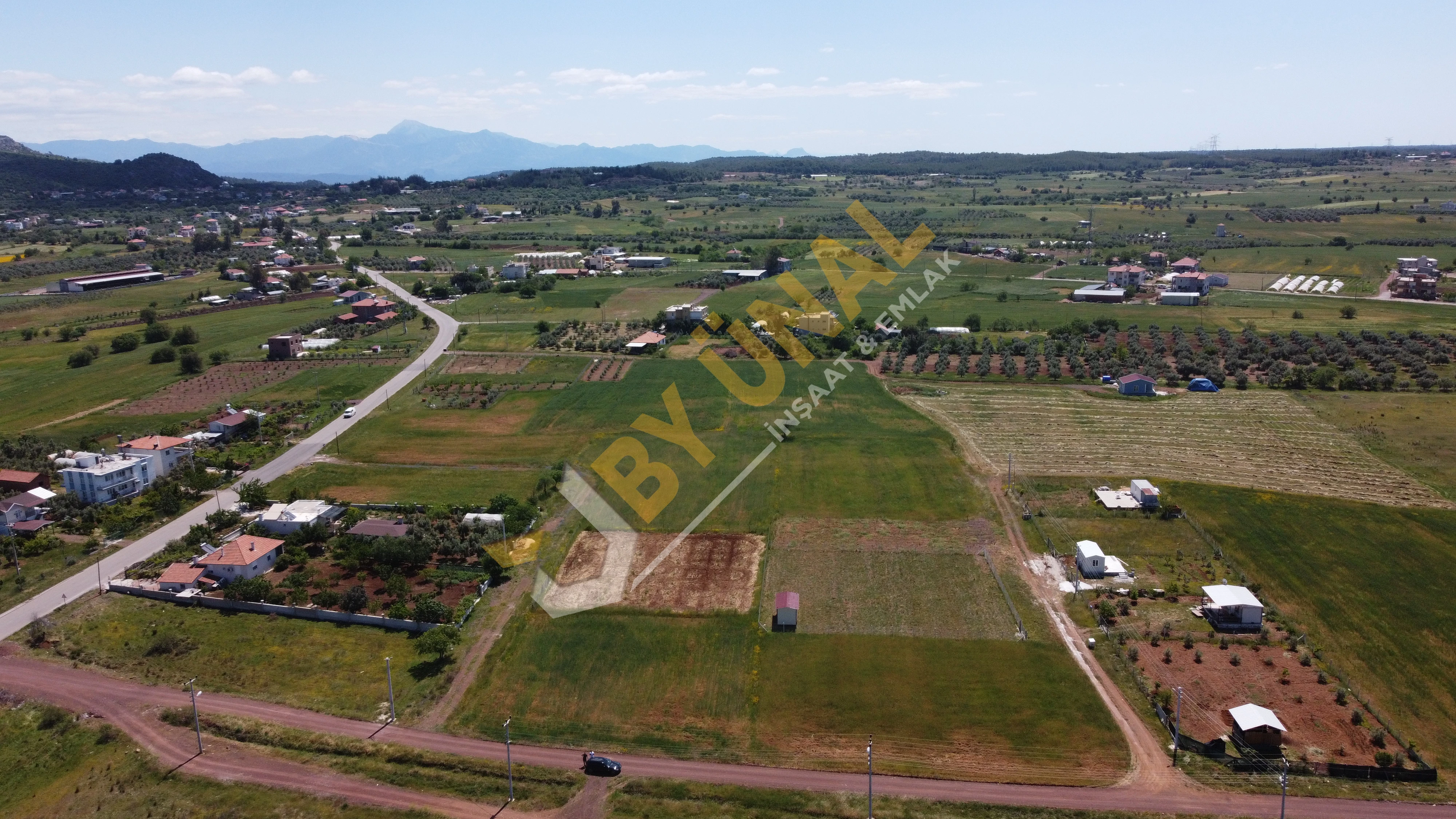 BY ÜNAL'DAN DÖŞEMEALTI EKŞİLİ'DE SATILIK 609 M2 KÖY İÇİ ARSA