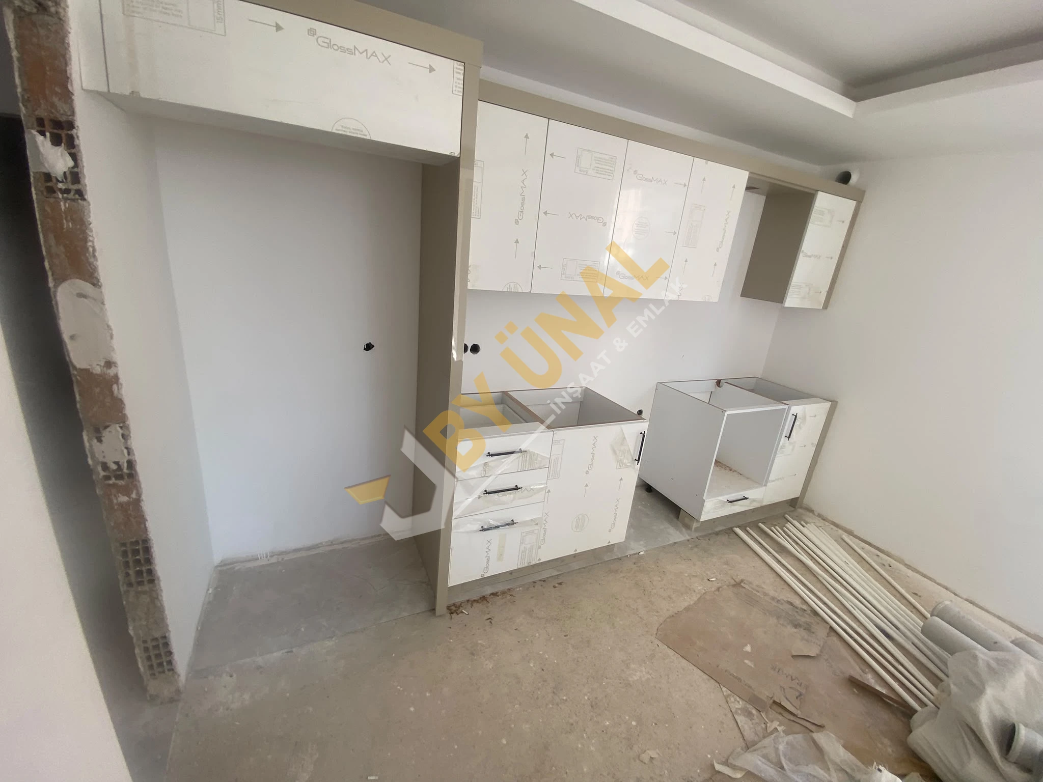 BY ÜNAL'DAN_ÇAMLIBEL'DE TRAMVAYA YÜRÜME MESAFESİNDE 1+1 SATILIK SIFIR DAİRE