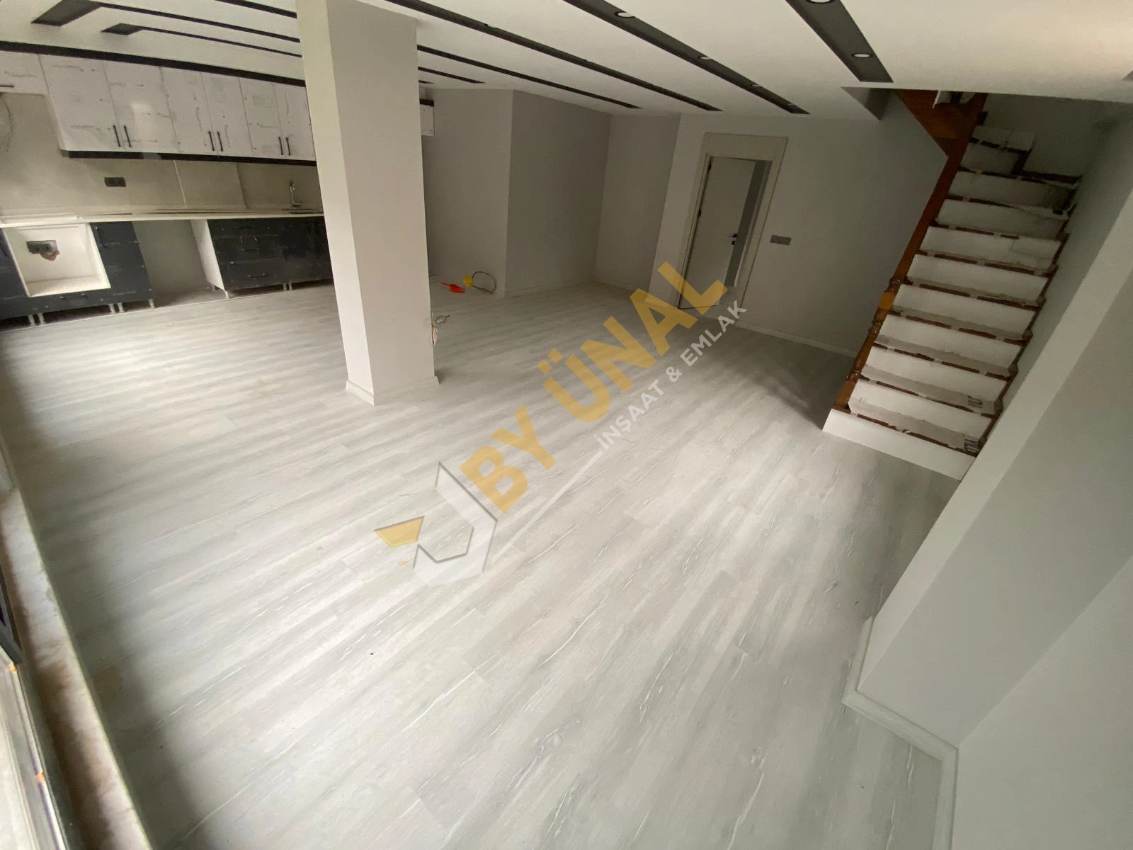 BY ÜNAL'DAN_KÜTÜKÇÜ'DE SATILIK 3+1 SATILIK SIFIR BAHÇE DUBLEKS