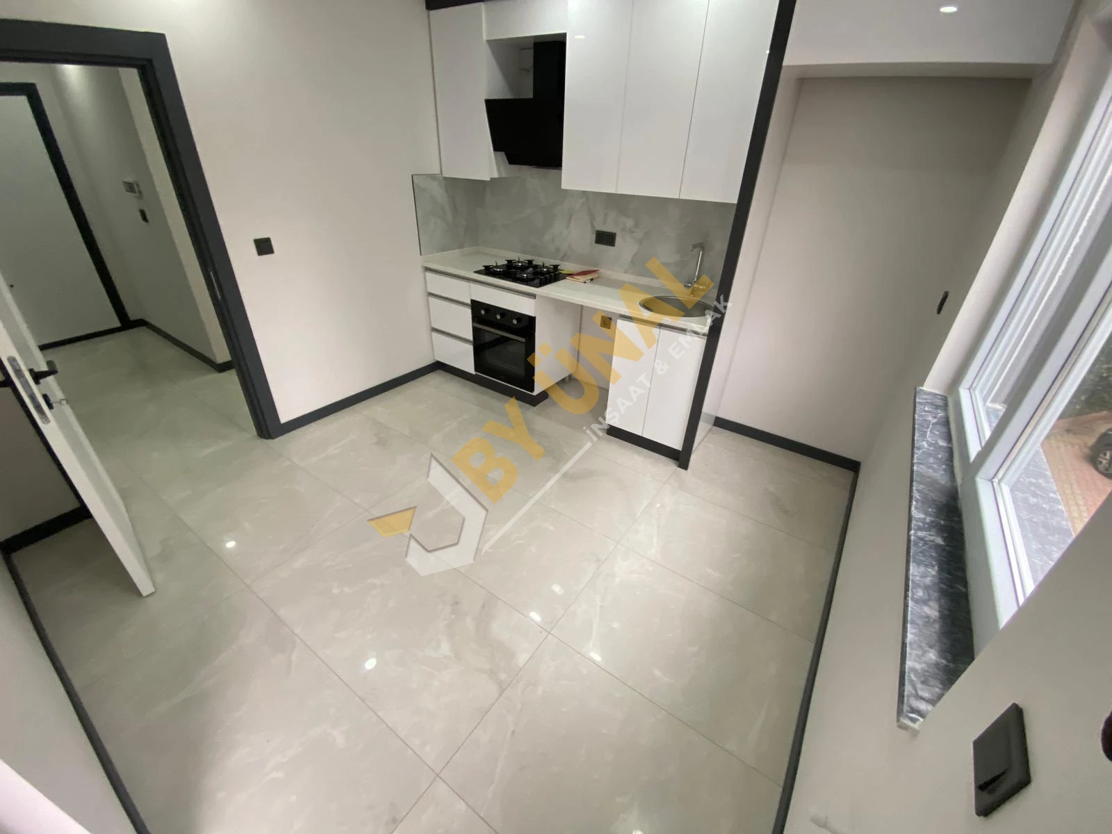 BY ÜNAL'DAN_KANAL'DA TRAMVAYA 2 DK | SATILIK LÜKS SIFIR 2+1 DAİRELER