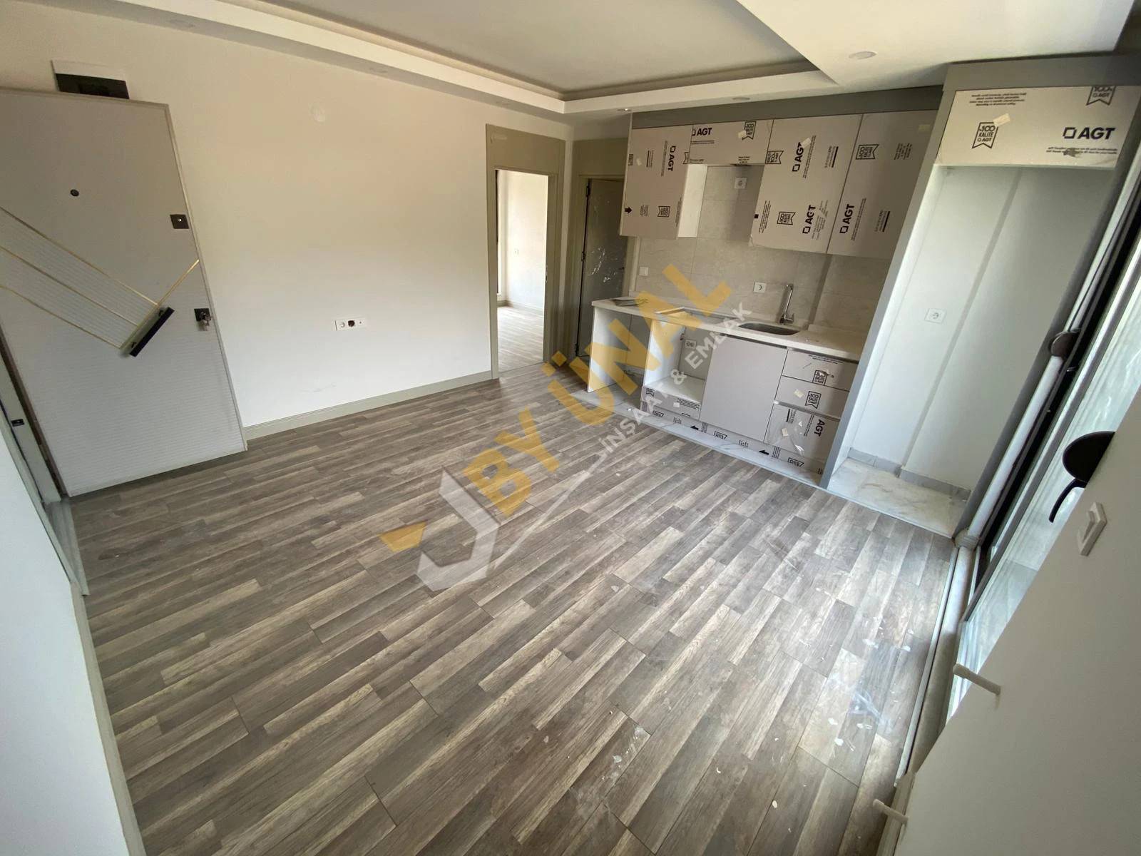 BY ÜNAL'DAN_KEPEZ FEVZİ ÇAKMAK'DA KATTA KİRALIK 1+1 SIFIR DAİRE